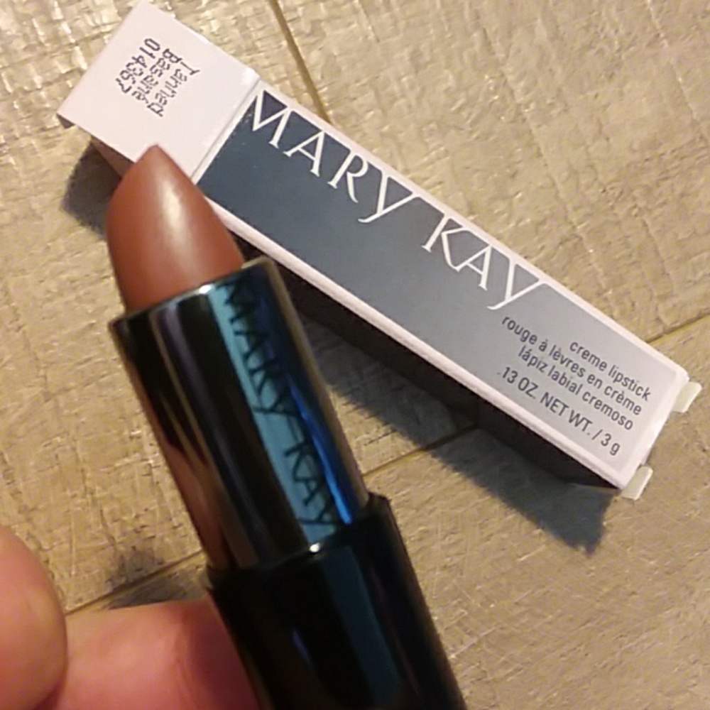 NWT Mary Kay Tanned Lipstick